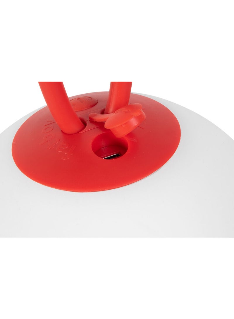 Fatboy ضوء فاتبوي بوليكي المعلق | ضوء LED قابل لإعادة الشحن عبر اتصال USB | إضاءة محمولة | 3 أوضاع سطوع | مقاوم للماء IP55 | حلقة تعليق بطول 100 سم، ضوء بطول 20 سم | أحمر - Image 5